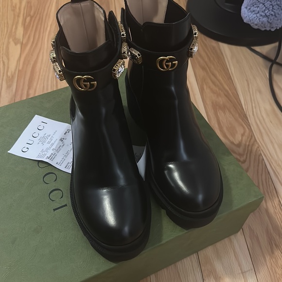 Black boots,size 8.5, gucci - Picture 1 of 12